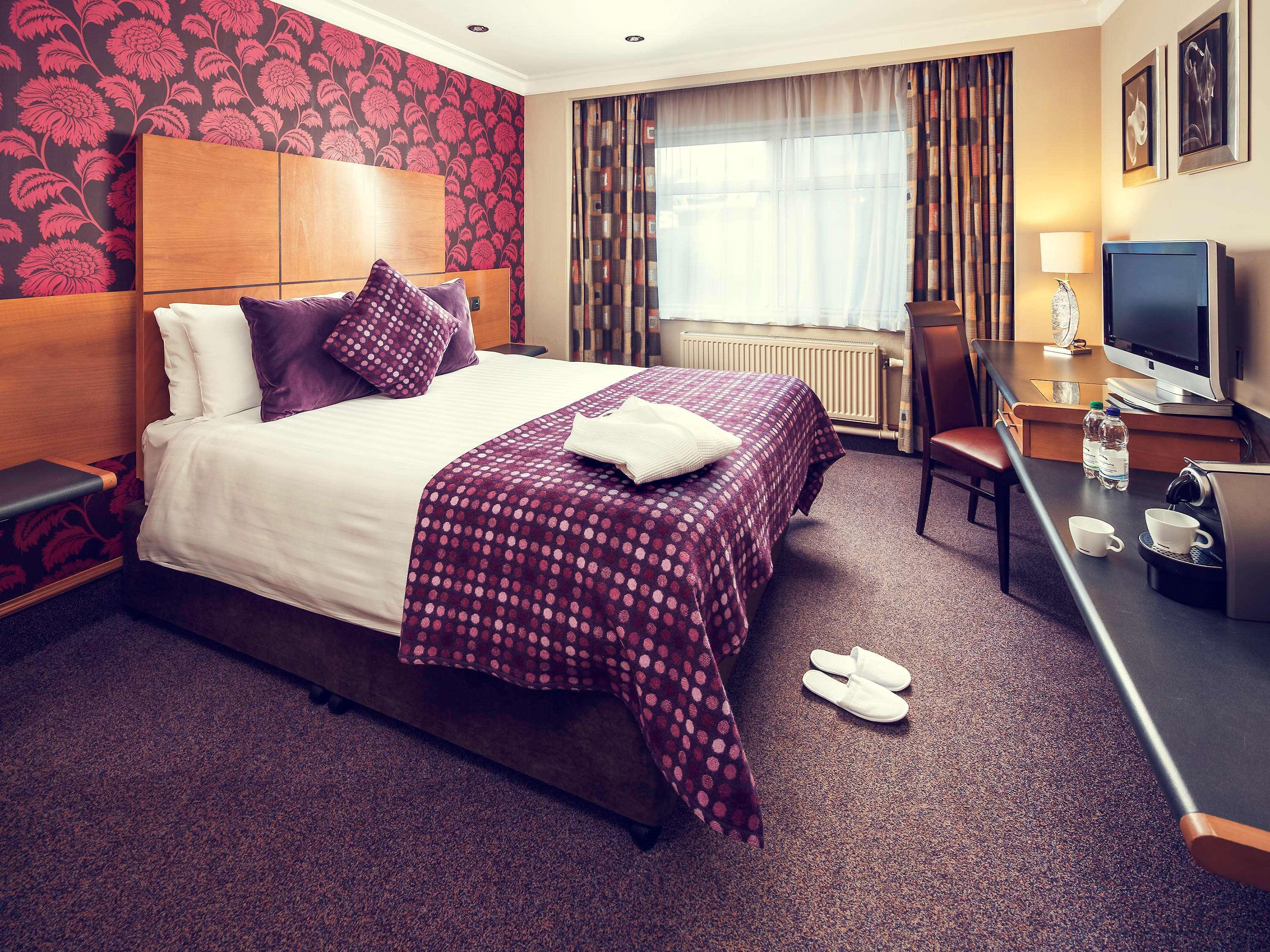Mercure London Watford Hotel מראה חיצוני תמונה