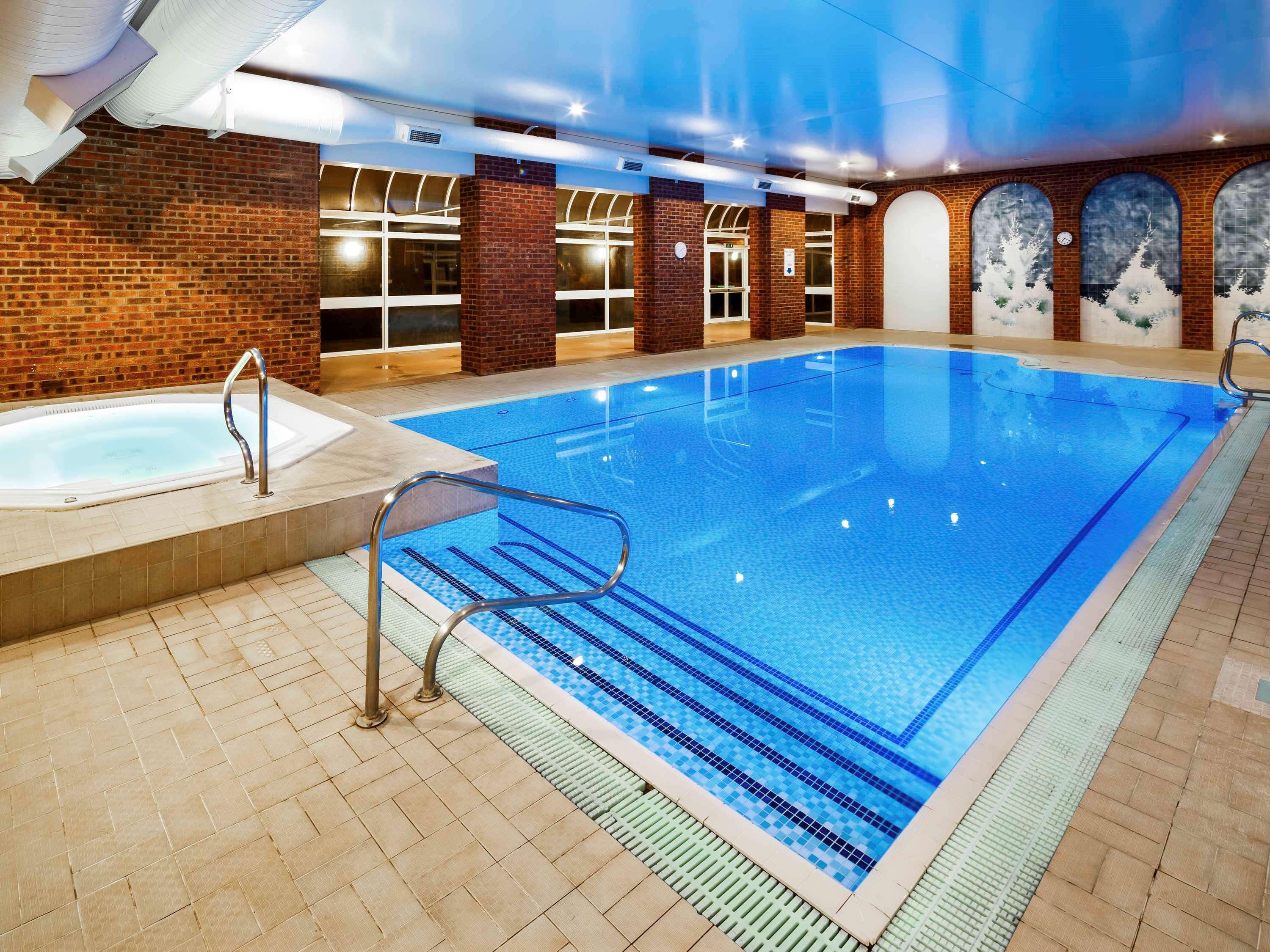 Mercure London Watford Hotel מראה חיצוני תמונה